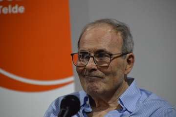 El PSOE rinde homenaje al exconcejal José Alcaraz/TA.